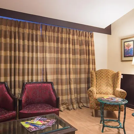 Residency Club Hotel Pune Exterior photo