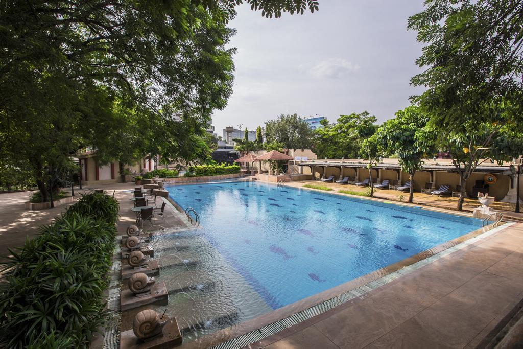 Hotel Residency Club Pune